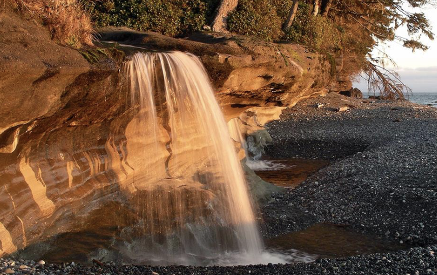 Vancouver Island Elopement photographer- Jordan River - The Cheeky Club